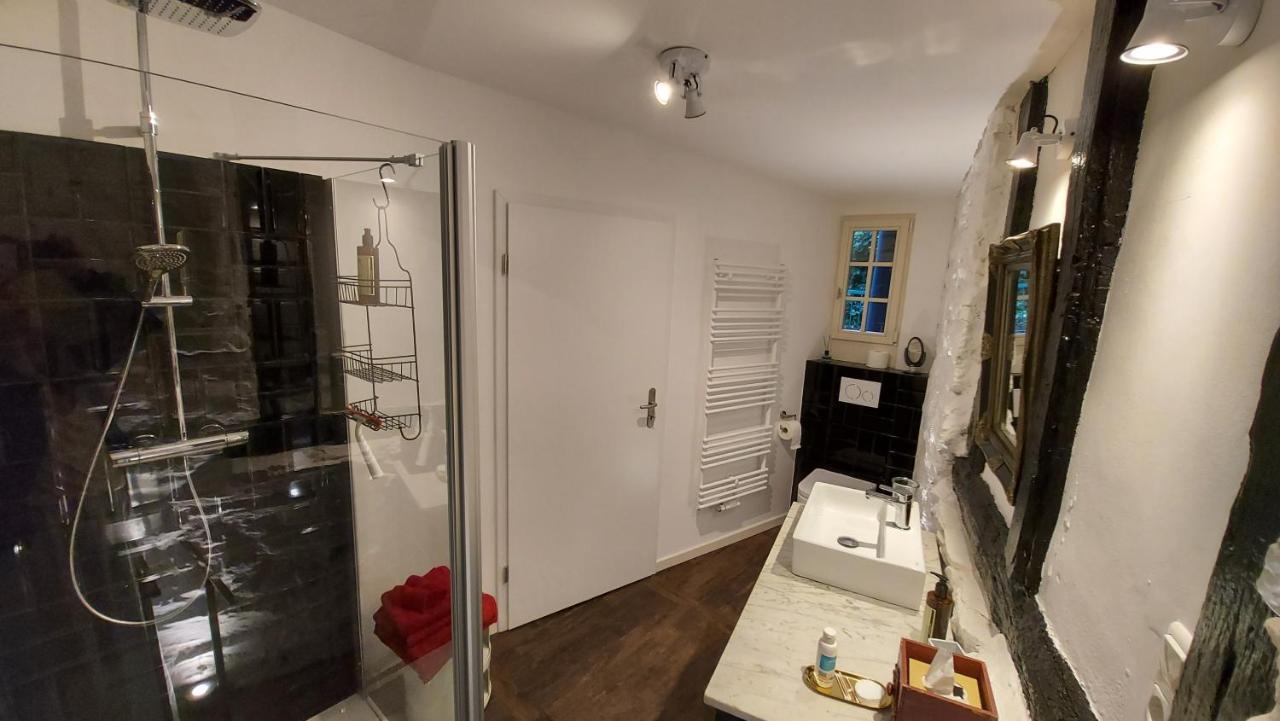 Manoir -1654- Historisch Schlafen In Monschaus Altstadt Bagian luar foto